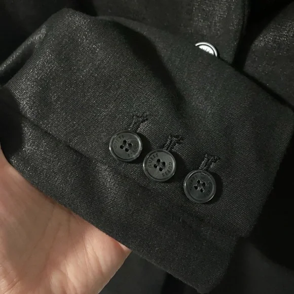 3/$20 GUESS women’s Blazer - Picture 4 of 7